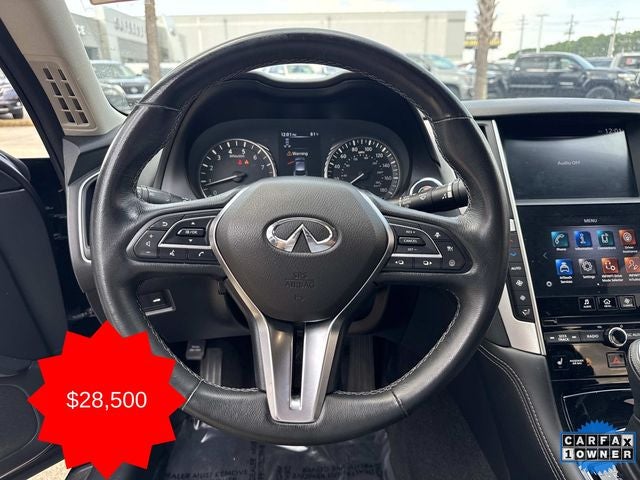 2022 INFINITI Q50 LUXE