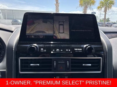 2023 INFINITI QX80 Premium Select