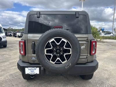 2026 Ford Bronco Outer Banks
