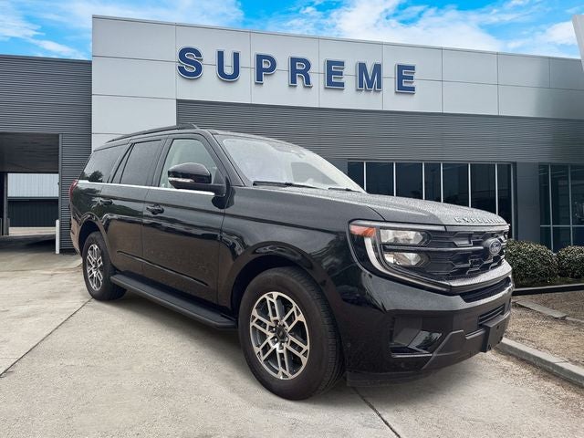 2025 Ford Expedition Active's photo