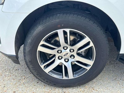 2022 Ford Expedition XLT