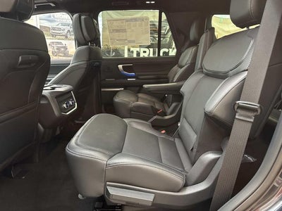 2026 Ford Expedition Platinum