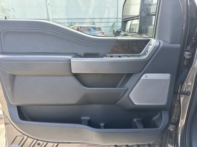 2023 Ford F-350SD Lariat