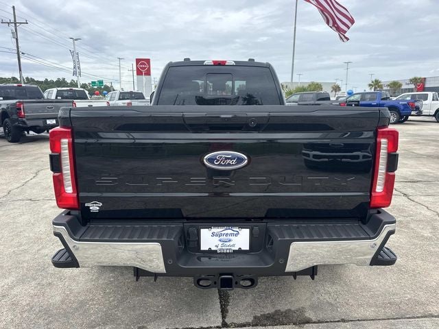 2026 Ford F-350SD LARIAT DRW