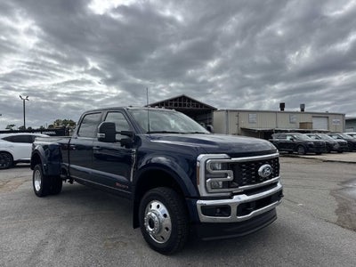 2027 Ford F-450SD 4X4 DRW