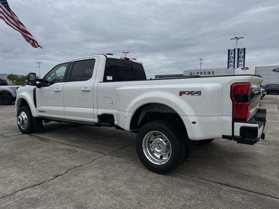 2026 Ford F-450SD Platinum DRW