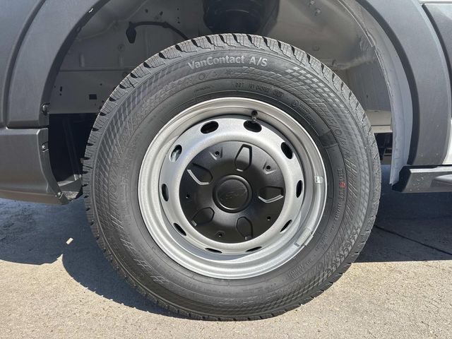 2025 Ford Transit-250 XL