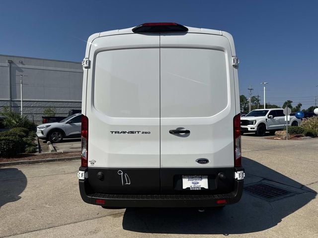 2025 Ford Transit-250 XL