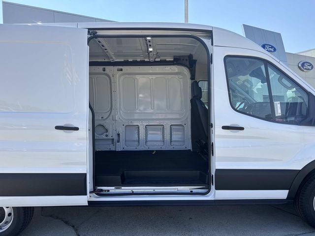 2025 Ford Transit-250 XL
