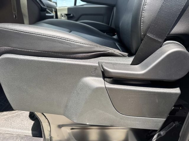 2025 Ford Transit-250 XL