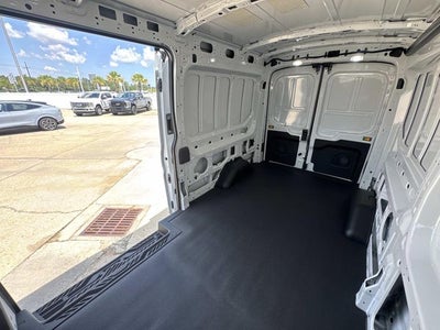 2025 Ford Transit-250 XL