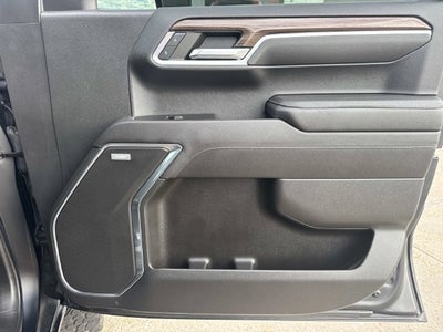 2023 Chevrolet Silverado 1500 RST Black Widow
