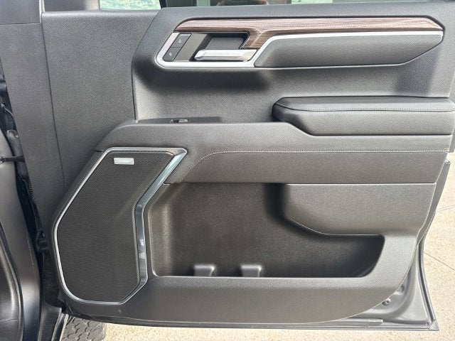 2023 Chevrolet Silverado 1500 RST Black Widow