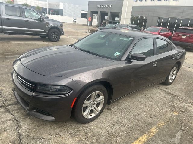 2015 Dodge Charger SE's photo