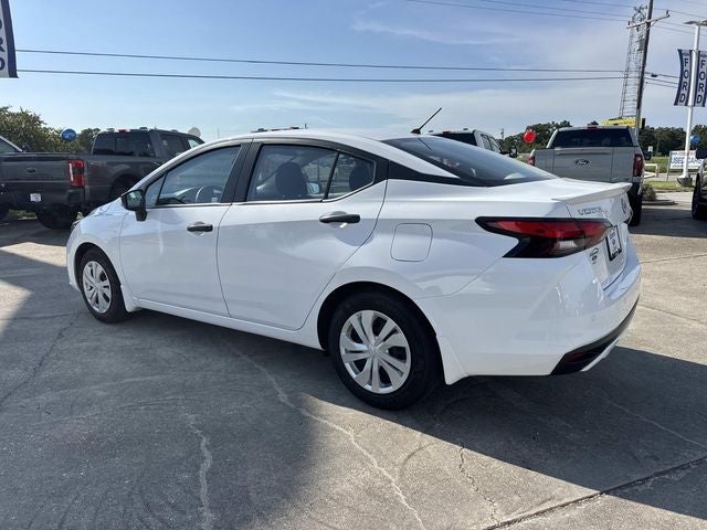 2024 Nissan Versa 1.6 S