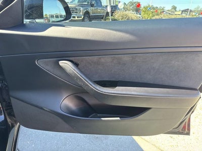 2019 Tesla Model 3 Base