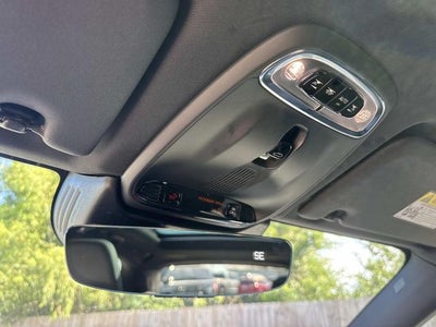2021 Volvo XC60 Recharge Plug-In Hybrid T8 R-Design
