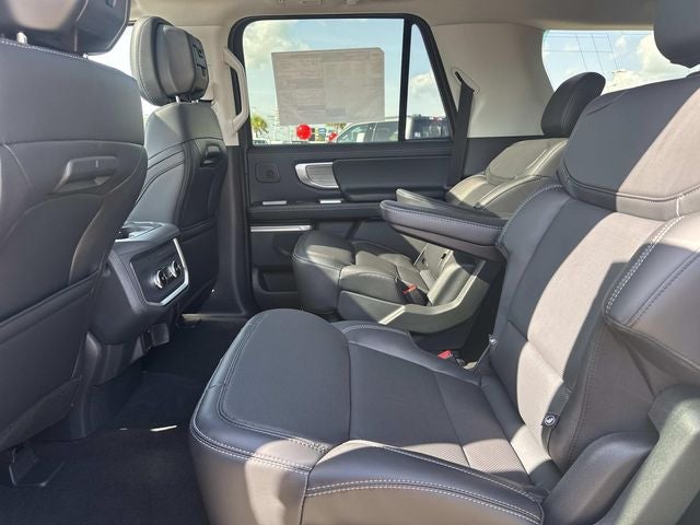 2026 Ford Expedition MAX Platinum®