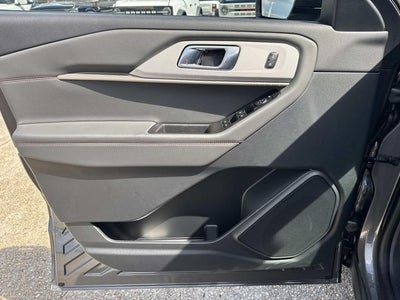 2027 Ford Explorer 4-Door 4DR RWD ACTIVE
