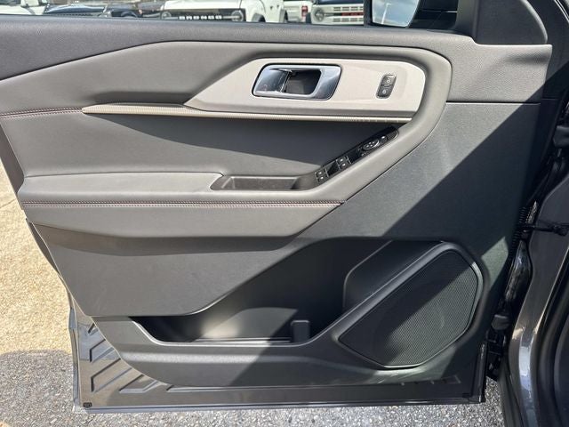 2027 Ford Explorer 4-Door 4DR RWD ACTIVE